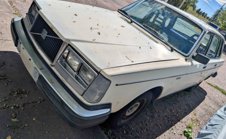 1981 Volvo 240 GL Sedan 4D