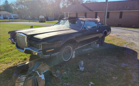 1972 Lincoln continental Executive Sedan