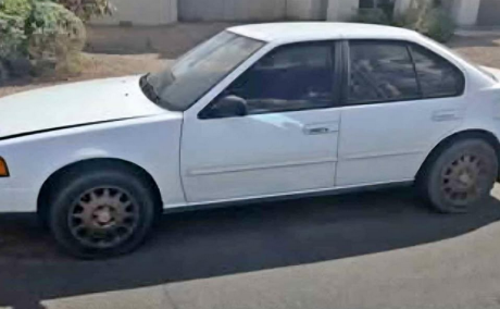 1992 Nissan maxima GXE Sedan