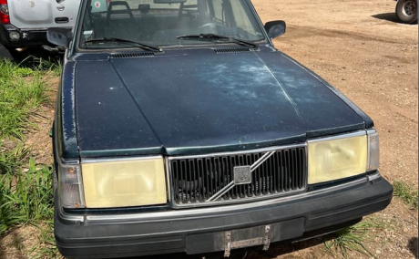 1990 Volvo 240 Sedan